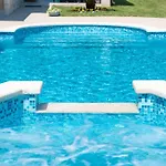 Charming With Pool And Jacuzzi Villa Pula