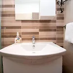 Charming With Pool And Jacuzzi - By Istrabook Пула